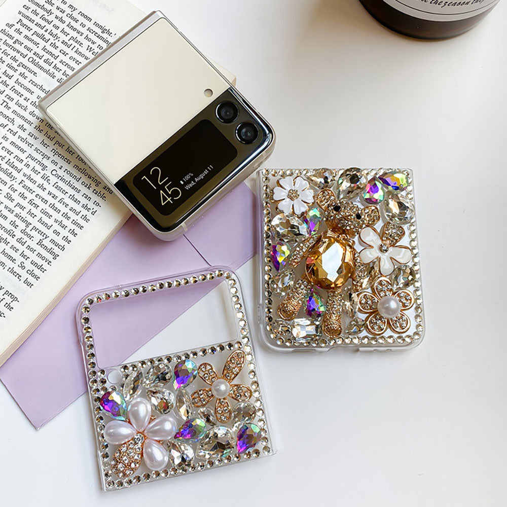 Luxurious Rhinestone Flower Bear Phone Case For Samsung Galaxy Z Flip4 Flip3 5G