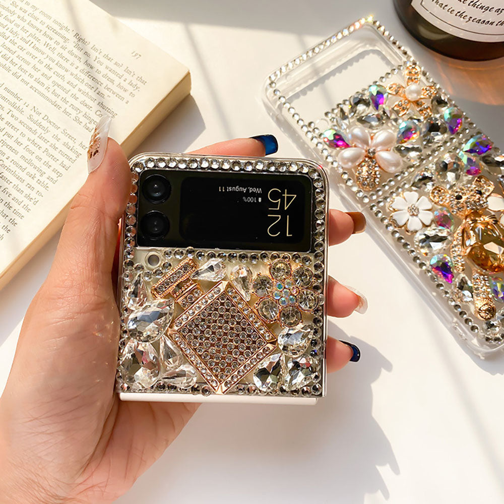 Luxurious Rhinestone Flower Bear Phone Case For Samsung Galaxy Z Flip4 Flip3 5G