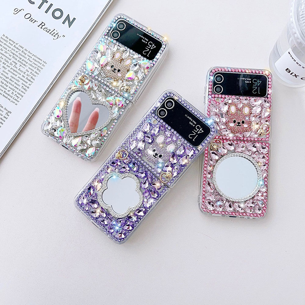 Luxurious Rhinestone Rabbit Bracelet Phone Case For Samsung Galaxy Z Flip4 Flip3 5G