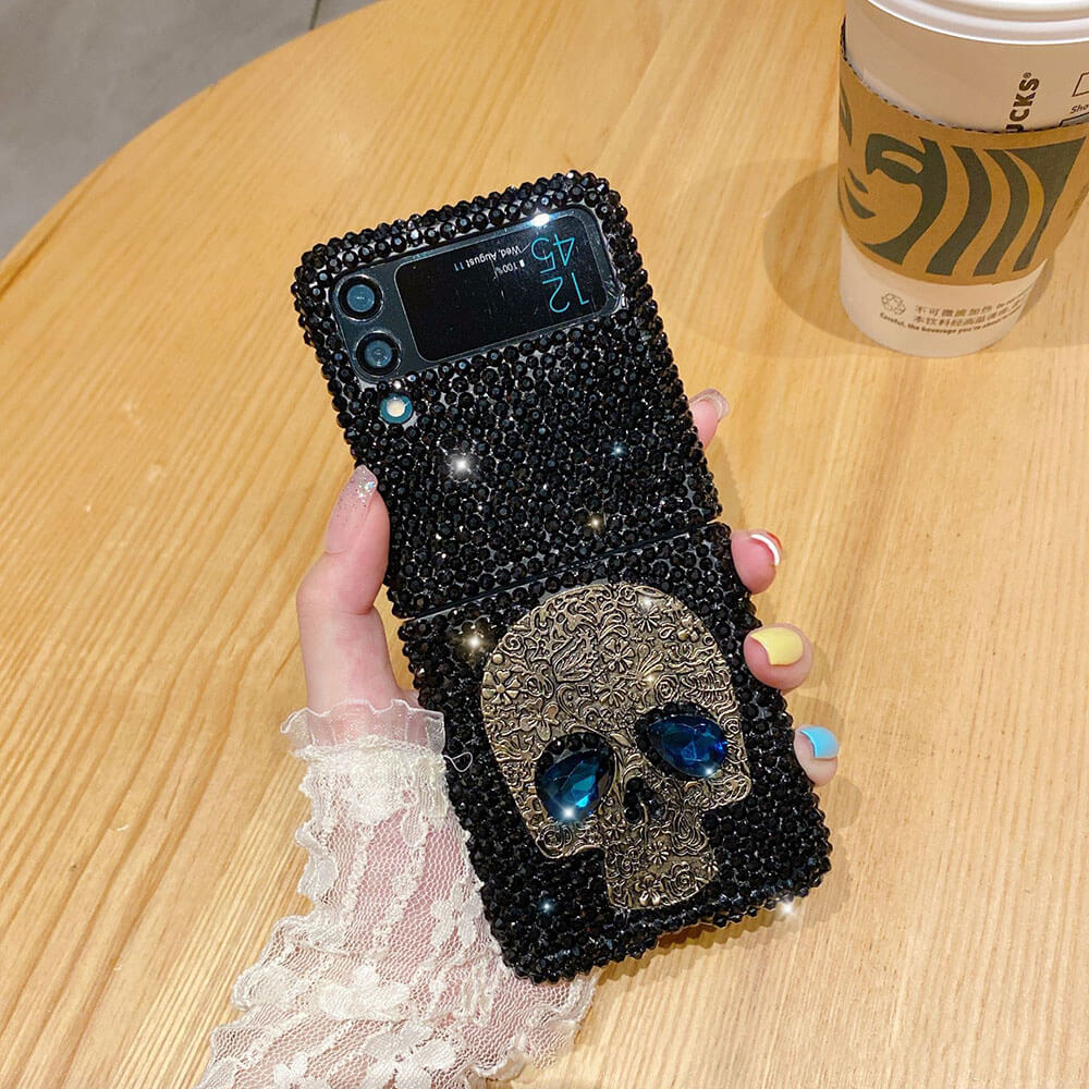 Luxury Sparkling Rhinestone Skull Phone Case For Samsung Galaxy Z Flip3 Flip4 5G