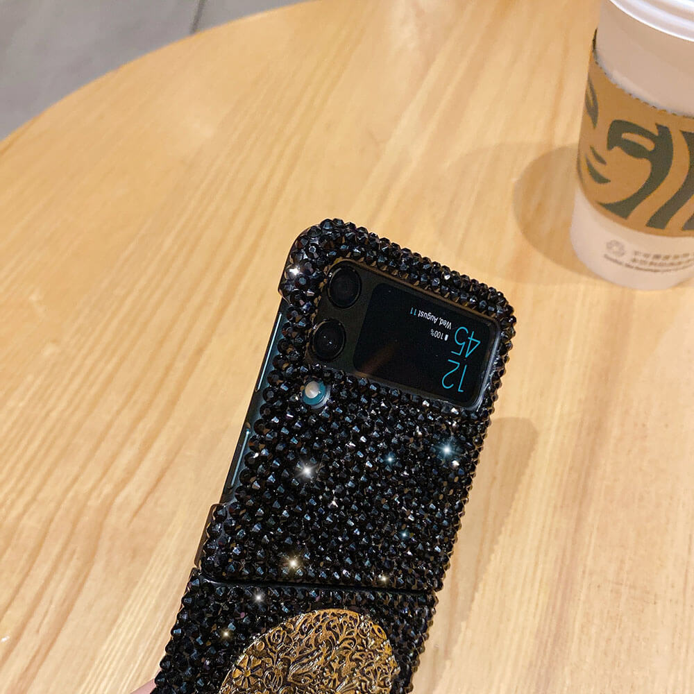 Luxury Sparkling Rhinestone Skull Phone Case For Samsung Galaxy Z Flip3 Flip4 5G