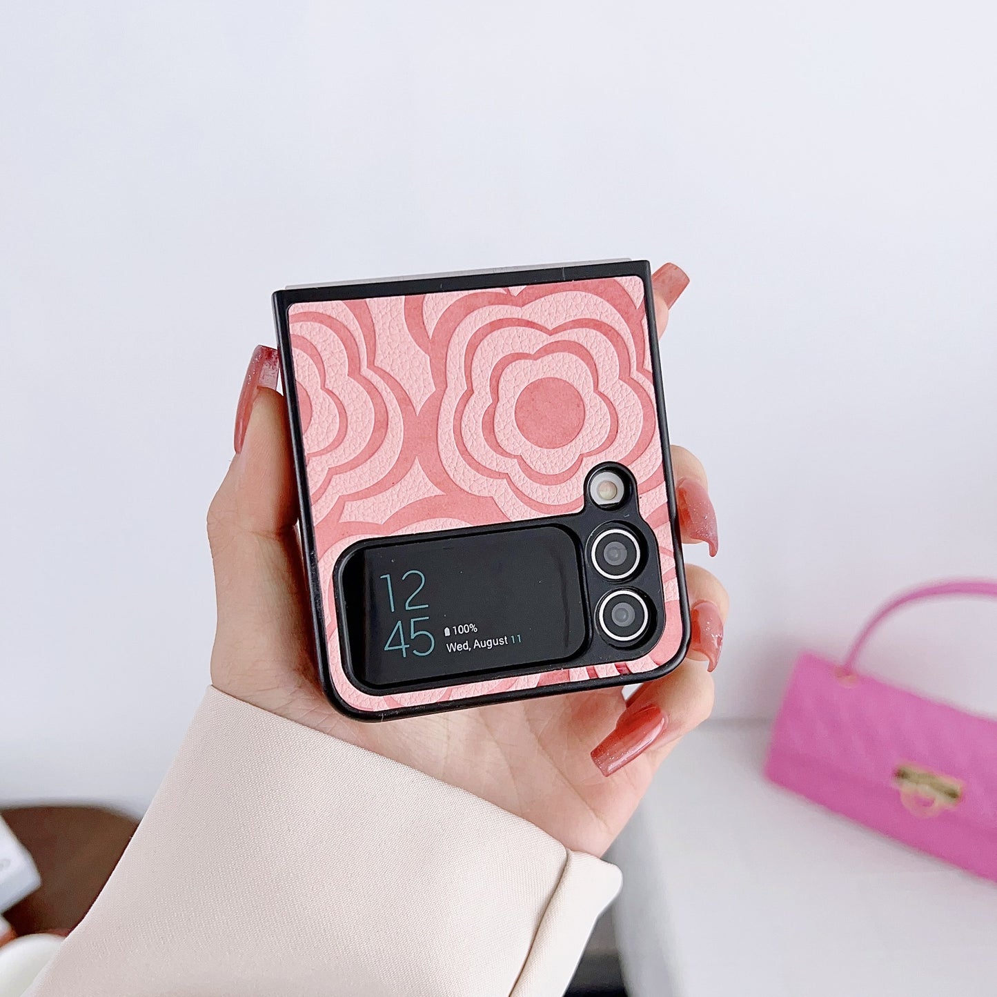 Camellia Pattern Folding Phone Case For Samsung Galaxy Flip4 Flip3